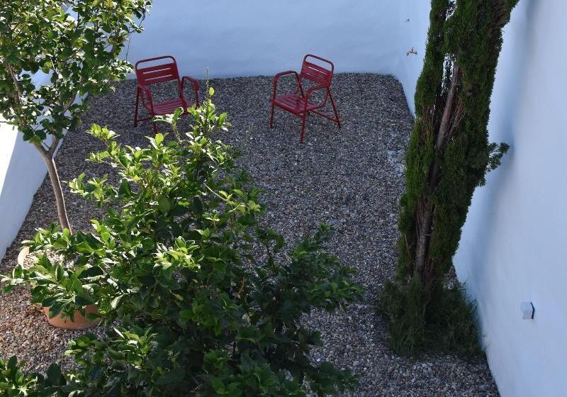 ベッドアンドブレックファースト Casa Almara