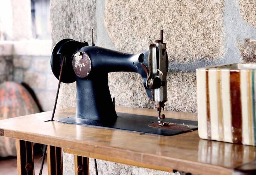 تختخواب و صبحانه Casa O Fabal