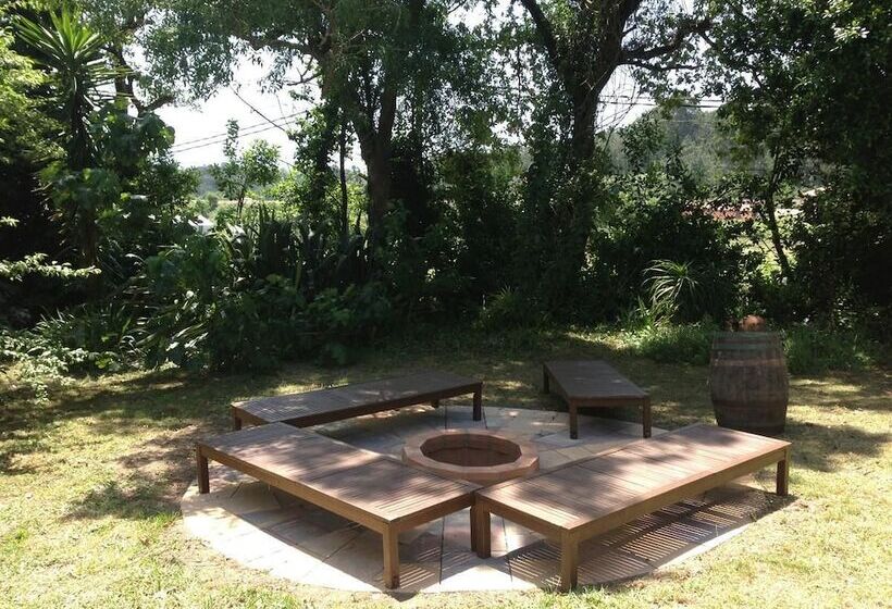 تختخواب و صبحانه Casa O Fabal