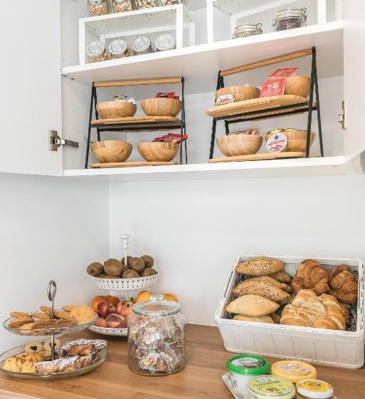 تختخواب و صبحانه Home2book Casa Boissier, Breakfast Included