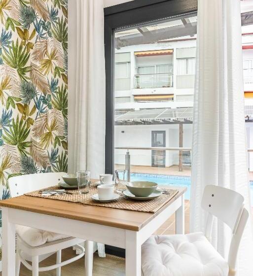 تختخواب و صبحانه Home2book Casa Boissier, Breakfast Included