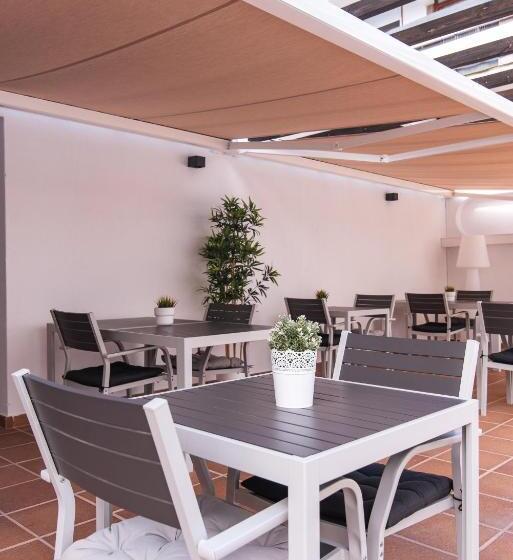 تختخواب و صبحانه Home2book Casa Boissier, Breakfast Included