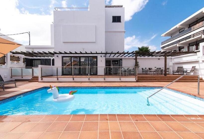 تختخواب و صبحانه Home2book Casa Boissier, Breakfast Included