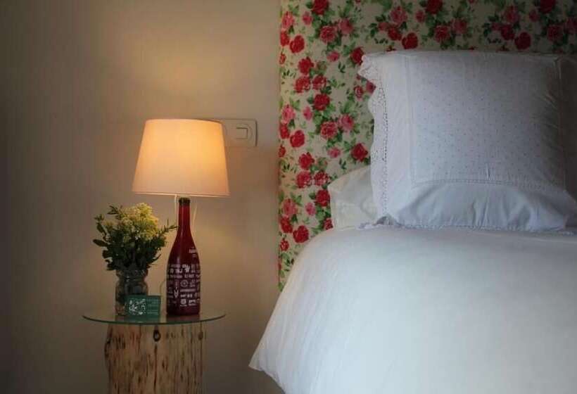 Bed and Breakfast La Casa Dels Ocells