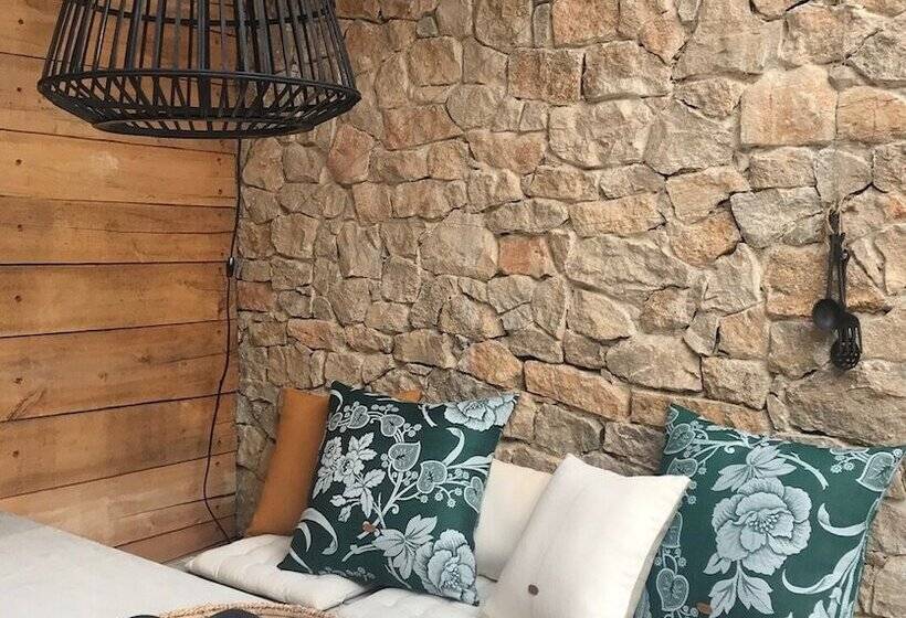 مبيت وإفطار Mas Ferran Adults Only