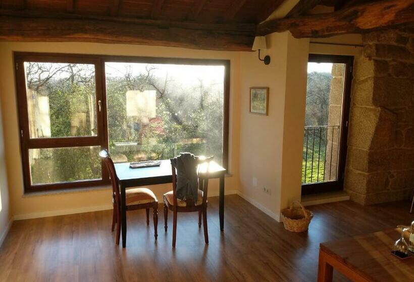مبيت وإفطار Pazo De Chaioso Ribeira Sacra