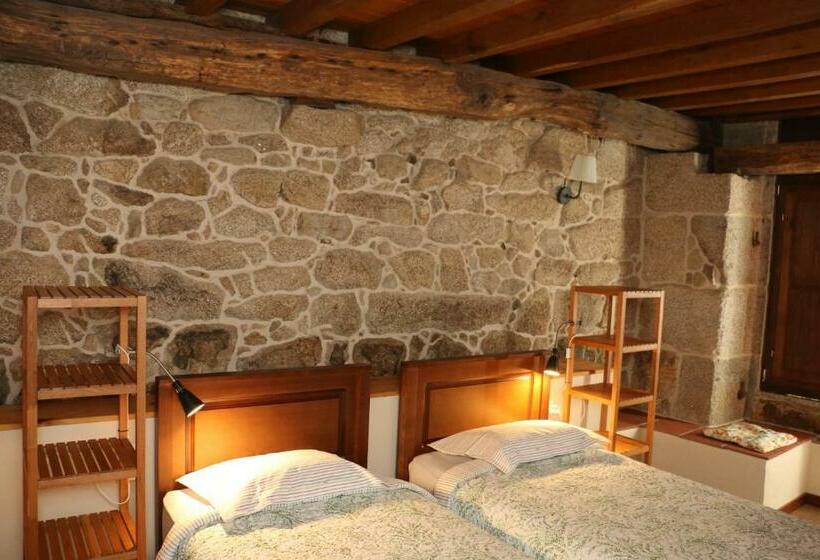 مبيت وإفطار Pazo De Chaioso Ribeira Sacra