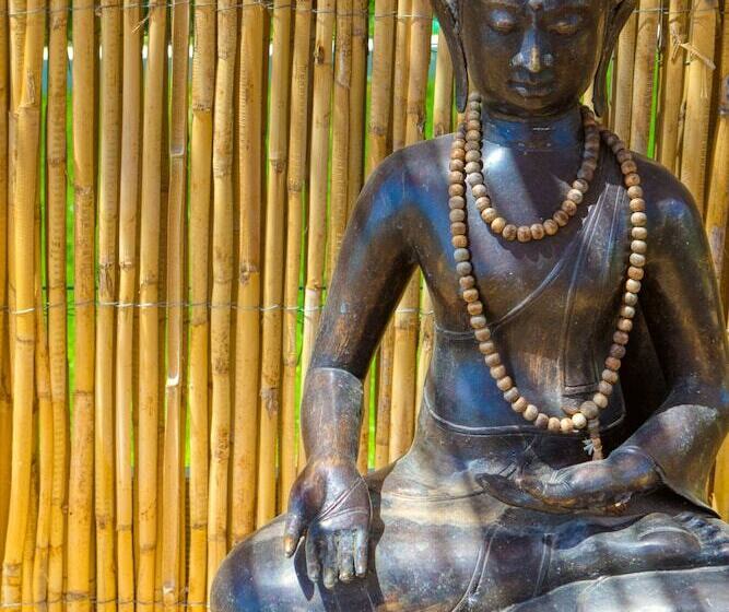 تختخواب و صبحانه The Palms Boutique Resort Málaga   Adults Only