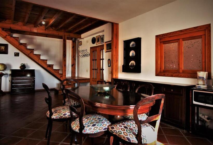 Bed and Breakfast Valle Y Mar, Casa De Huéspedes