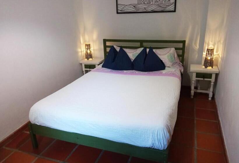 Bed and Breakfast Valle Y Mar, Casa De Huéspedes