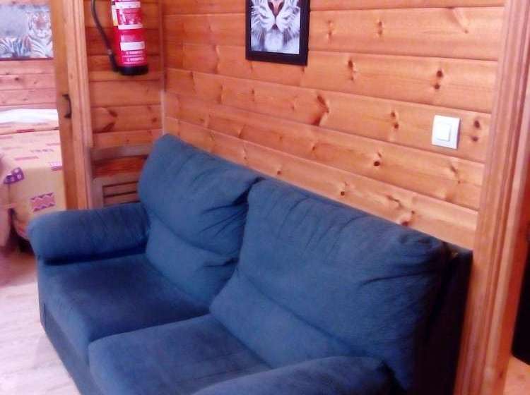 Cabañas De Cabárceno