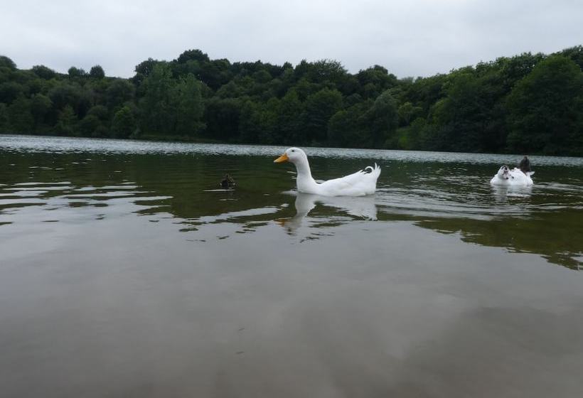 Cabañas De Cabárceno