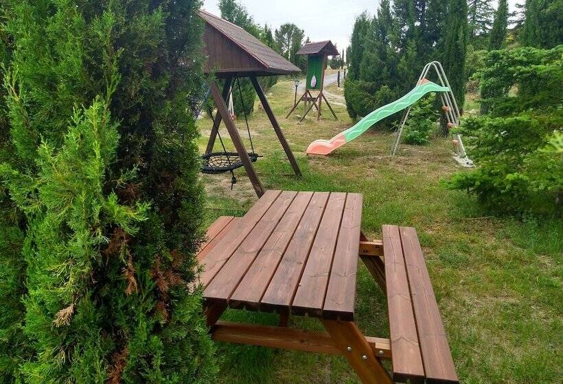 Cabañas De San Bartolome