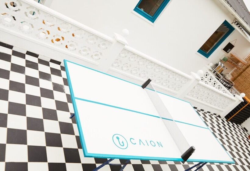 Caión Surf House   Hostel