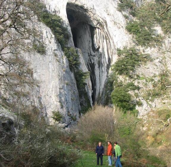 Casa Rural Eikolara Landetxea