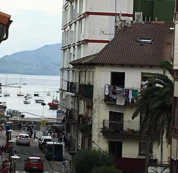 Castro Sun And Beach