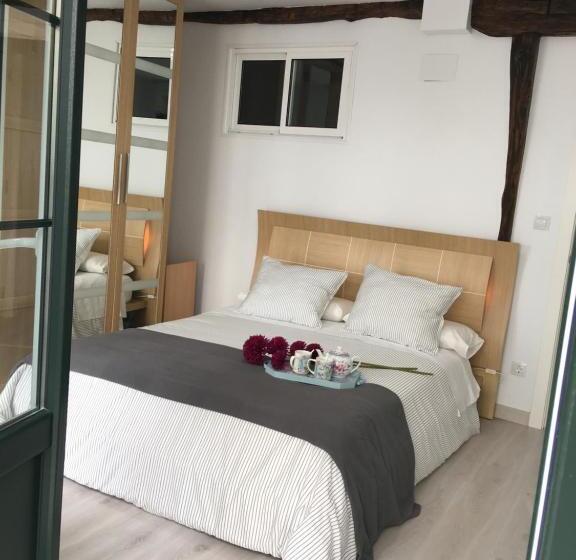 Castro Sun And Beach