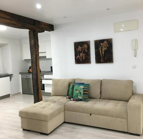 Castro Sun And Beach