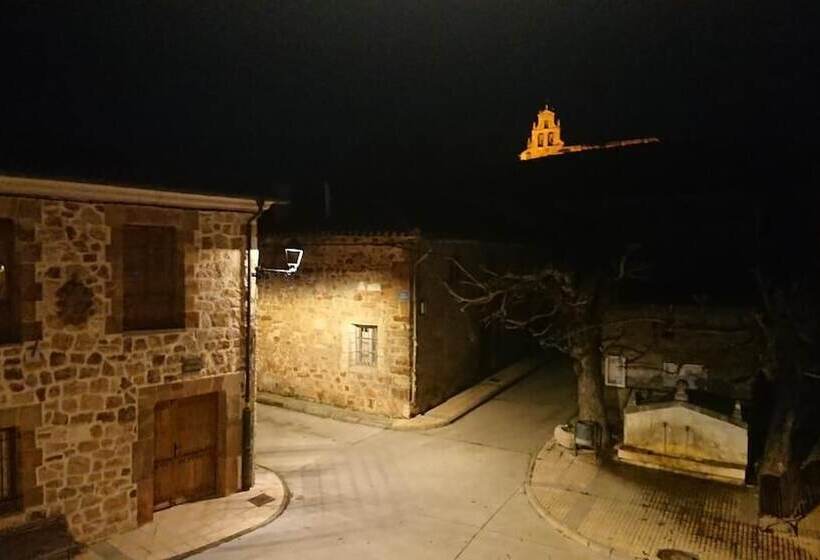 El Camino De Santovenia   Albergue   Hostel