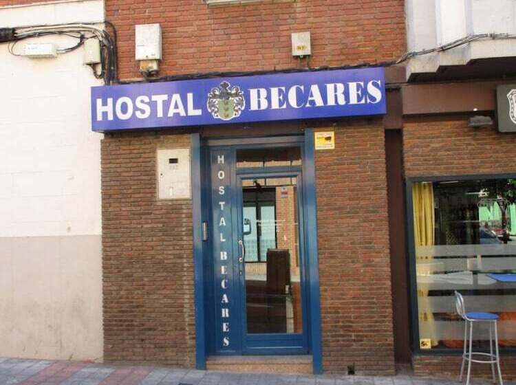 Hostal Becares