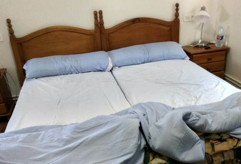 פונדק Complejo Mapru