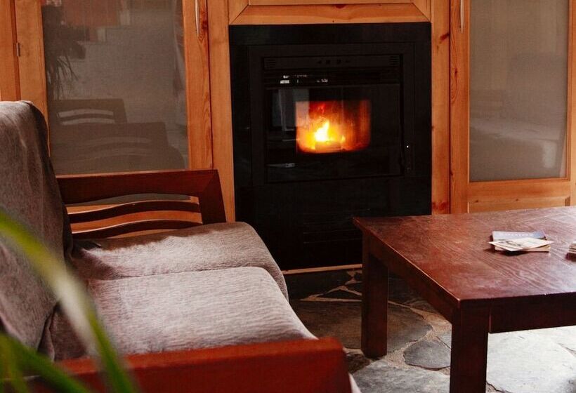 여관 Complexo Xacobeo