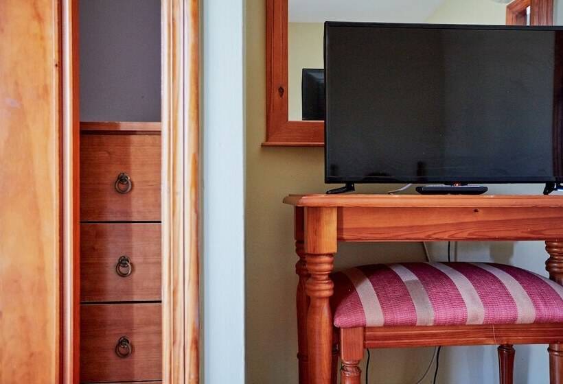 مسافرخانه H. Sutton Cabo De Gata