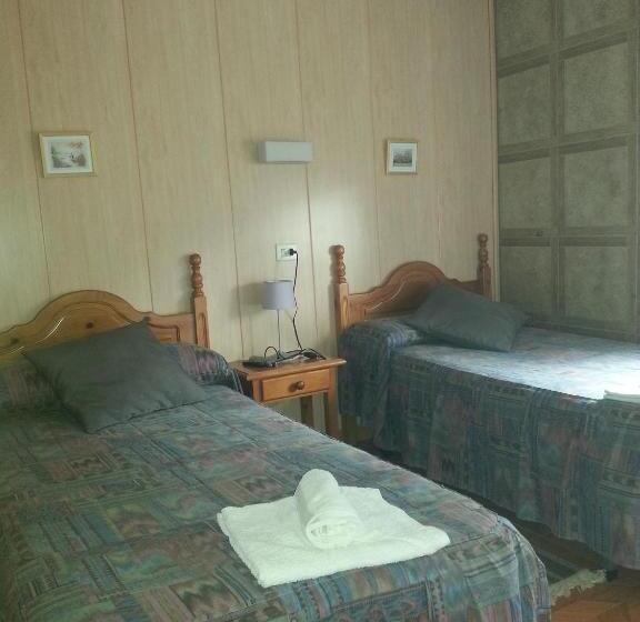 Hostal La Collada De Aralla