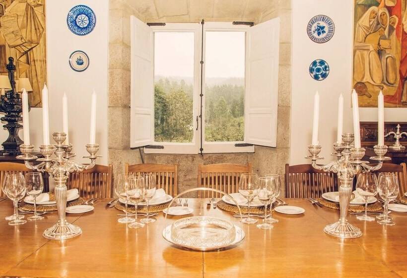 פונדק Pazo Vilabade