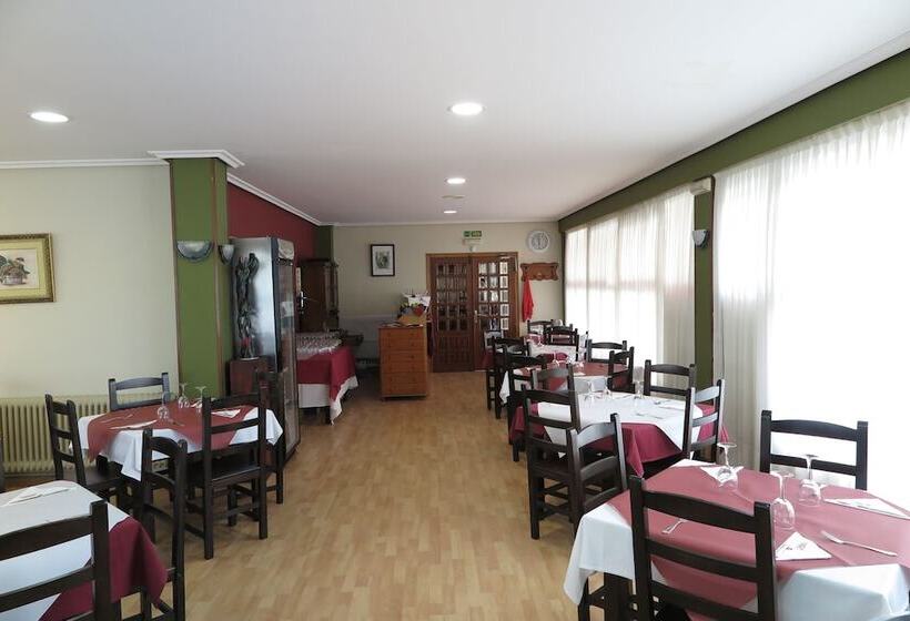 Hostal Restaurante O Mirador