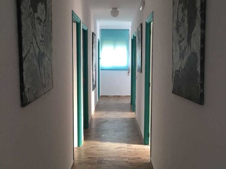 Hostal Restaurante Tarín