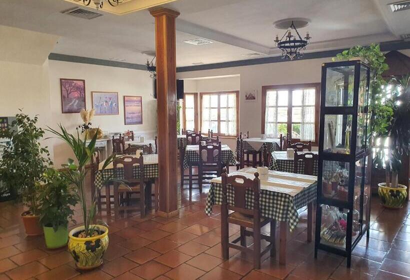 فندق فئة نجمة واحدة Restaurante Venta Tomas