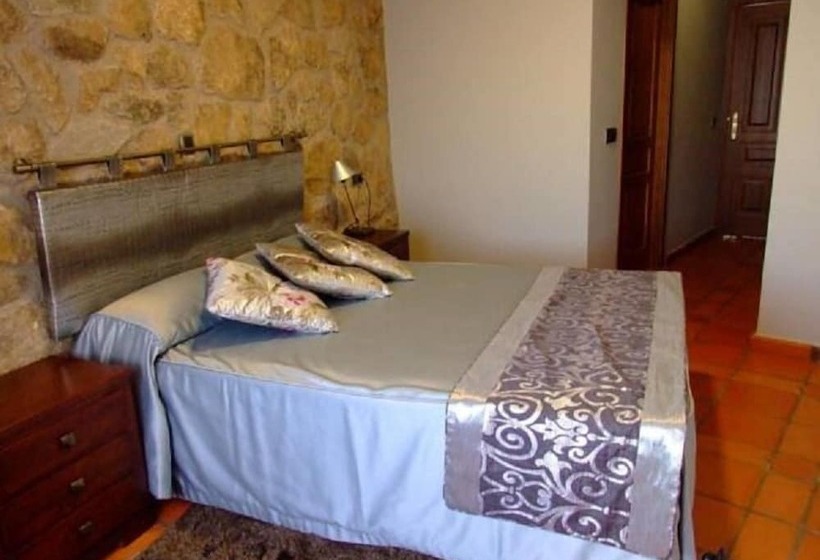 فندق فئة نجمة واحدة Rural Las Nogalas