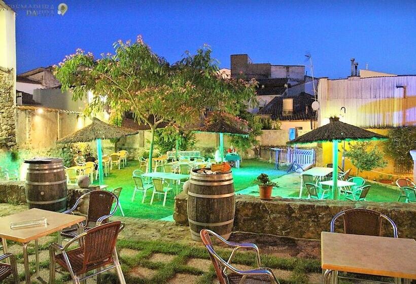 فندق فئة نجمة واحدة Rural Las Nogalas