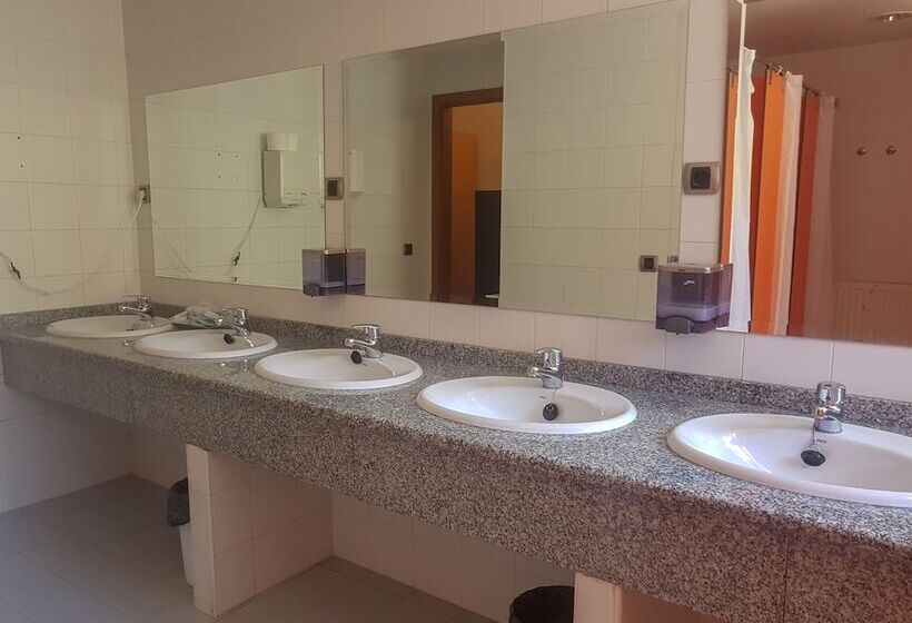 Hostel Oso Pardo Superior