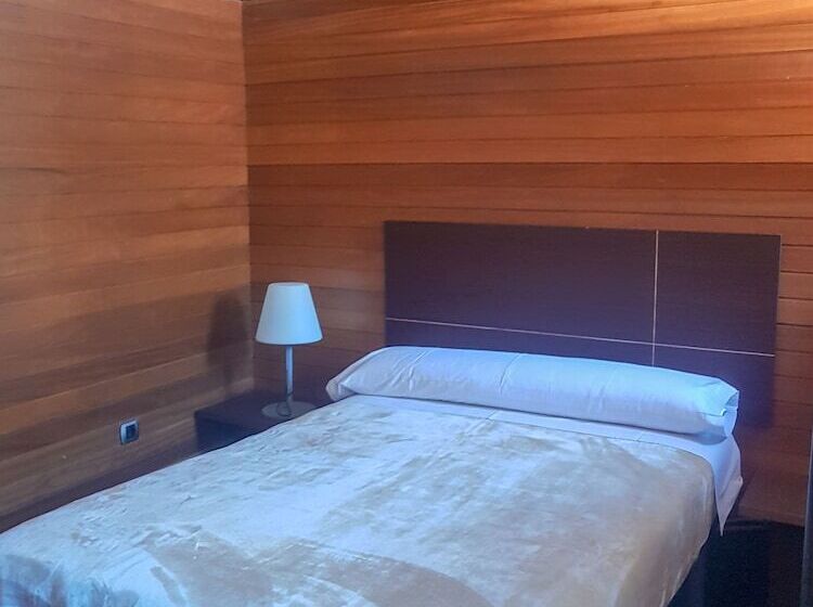 Hostel Oso Pardo Superior