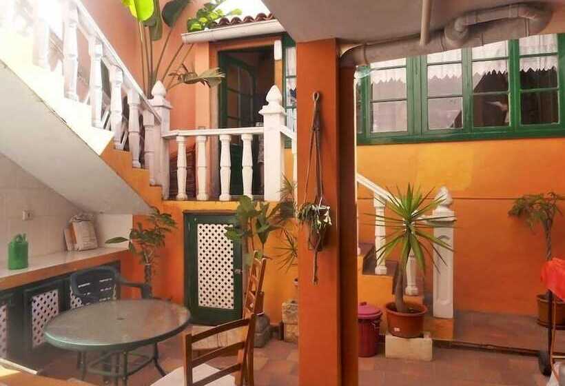 Hostel Tenerife