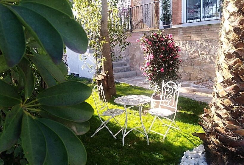 호텔 Boutique X Pueblo, Benalmádena