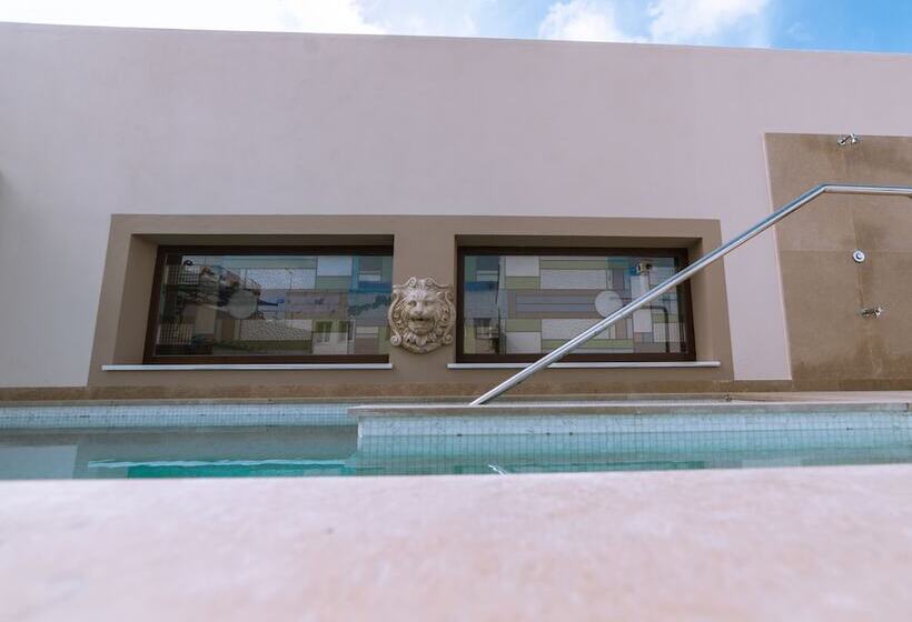 Отель Casa Palacio Maria Luisa