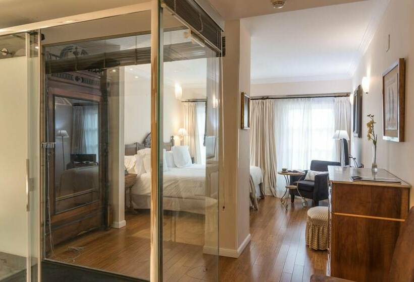 Отель Casona Del Boticario