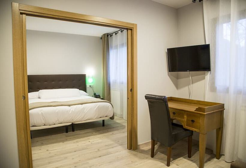 Отель El Capricho De Arguis