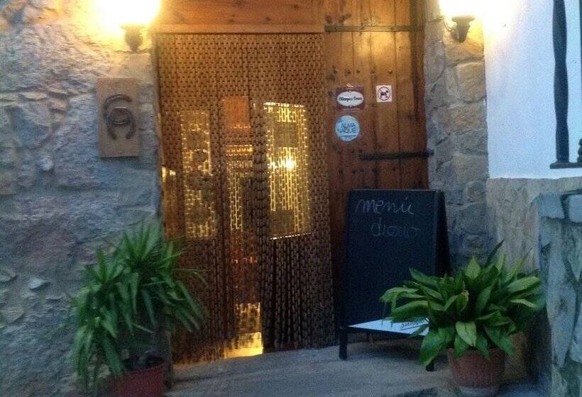 בית מלון כפרי H Rural Casa Anna