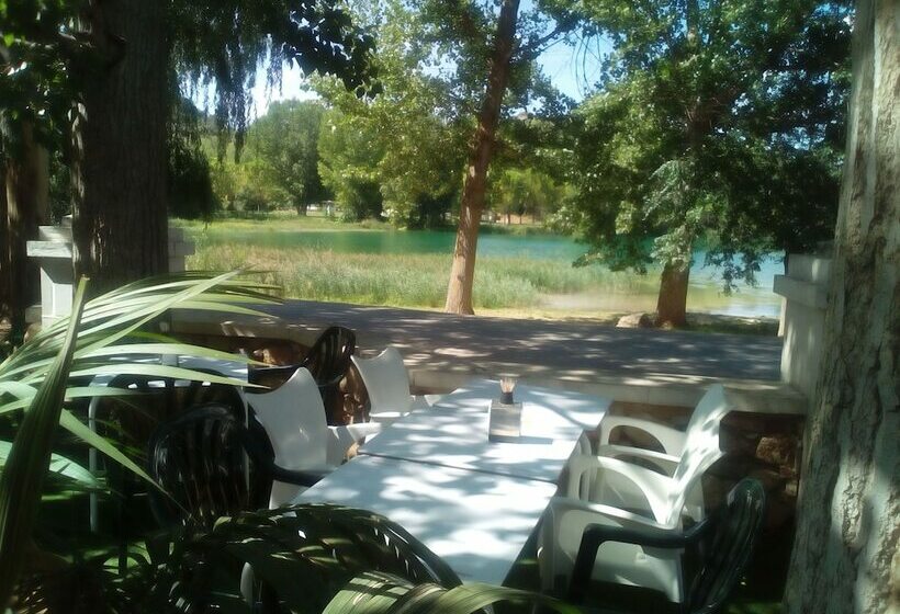 فندق Hostal El Molino