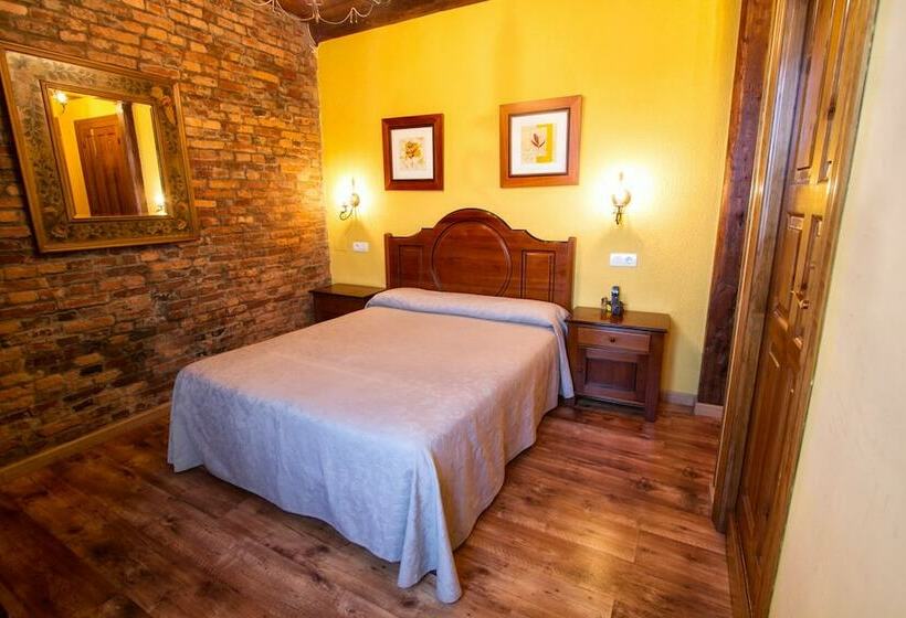 ホテル La Casona De Sobrepiedra