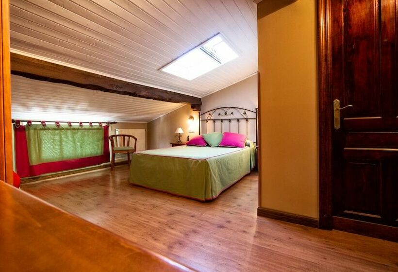 ホテル La Casona De Sobrepiedra