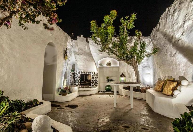 Los Lirios Hotel Rural   Adults Only