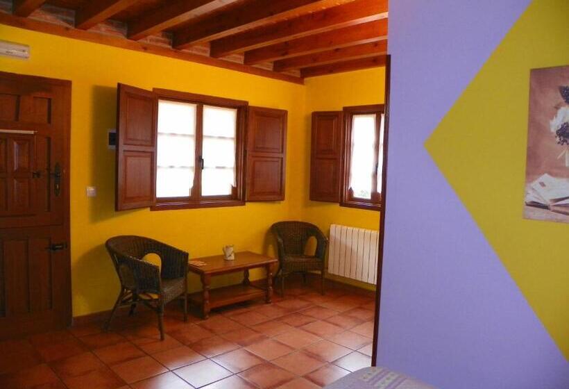 בית מלון כפרי Posada Gema