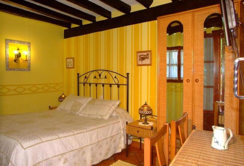 בית מלון כפרי Posada Gema