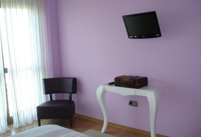 هتل Posada La Desmera