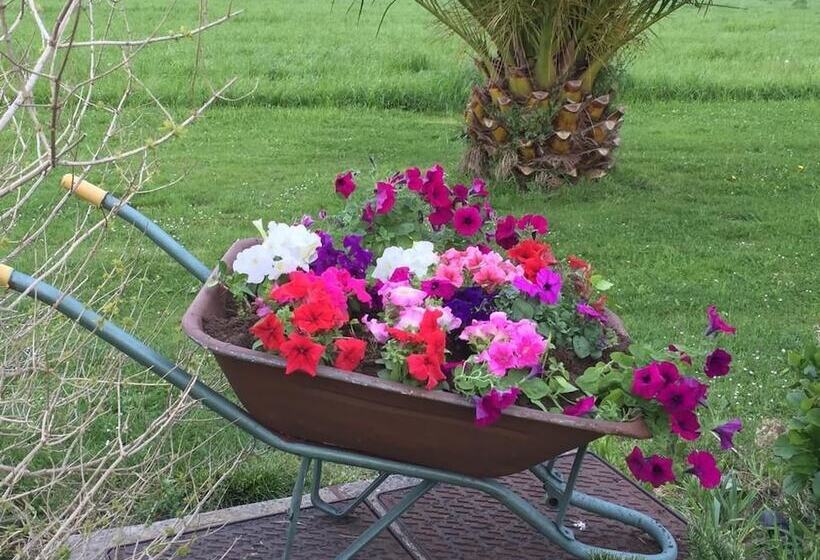 هتل Rancho Santa Gerónima